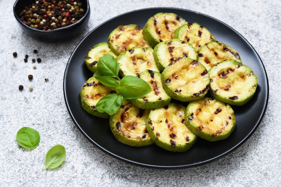 Plaisir estival : maîtriser l'art de la courgette au barbecue