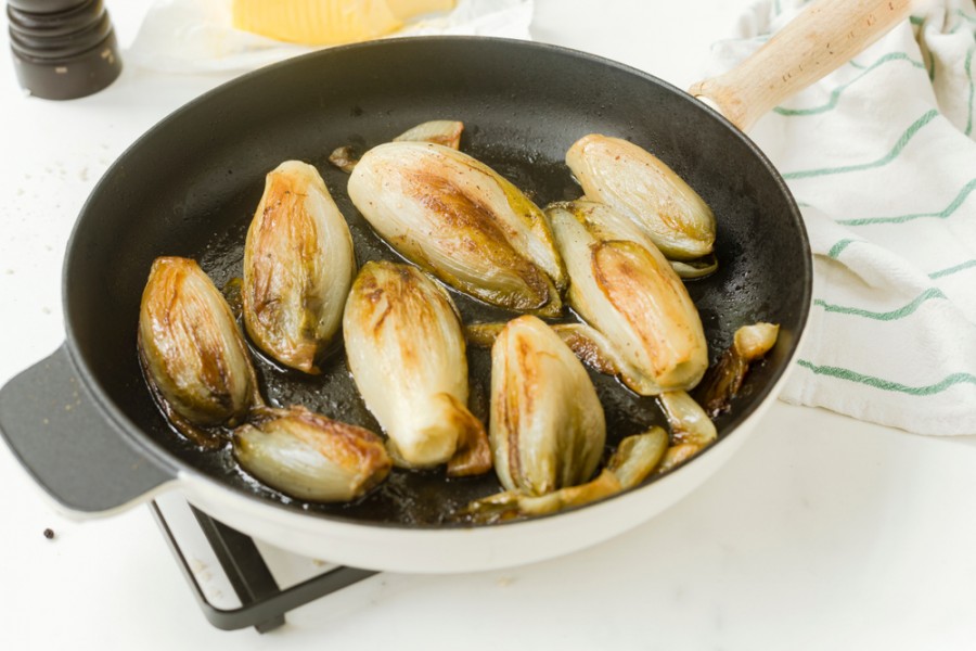 Comment préparer de délicieuses endives braisées ?