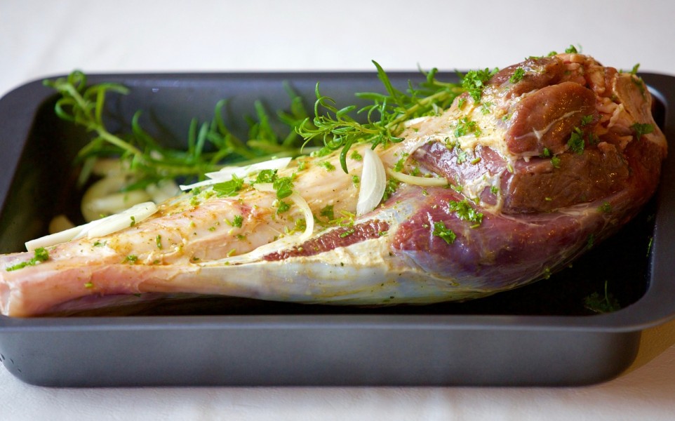 Qu'est-ce qui rend le gigot d'agneau confit si délicieux ?