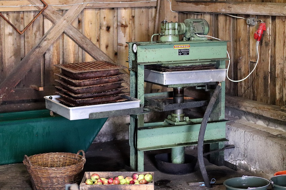 Comment choisir son pressoir pour réaliser son jus, vin ou cidre ?