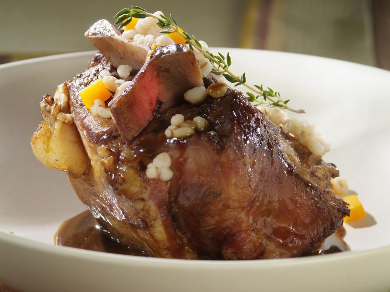 Régalez vos invités avec un délicieux paleron de veau