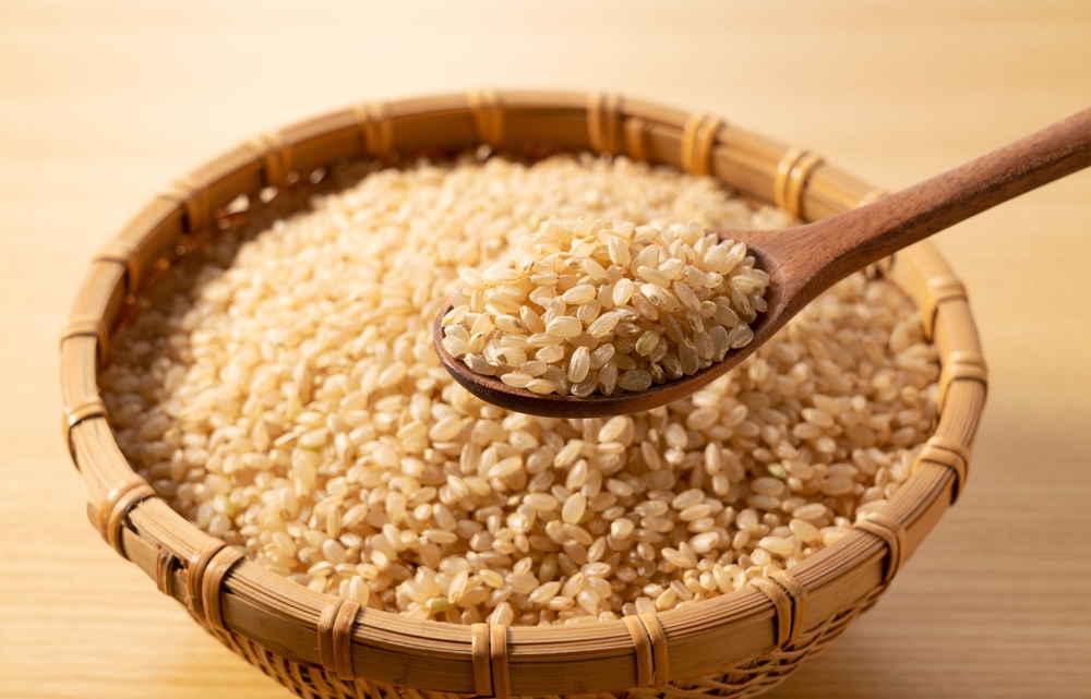 Riz brun : bienfaits et recettes