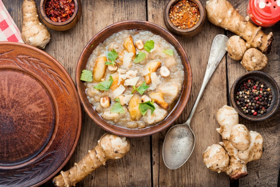 Découvrez le goût atypique du velouté de topinambour en cuisine